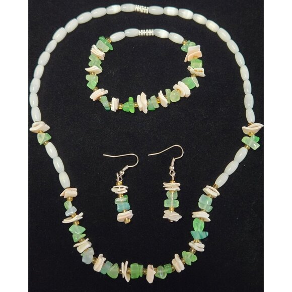 Vintage Hawaii Necklace, Earrings and Bracelet Set Mother of Pearl, Green Semipr - Picture 1 of 4